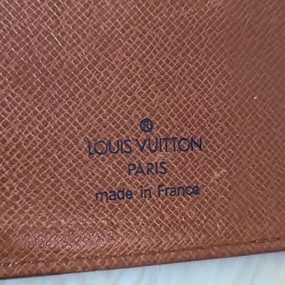 💯 Authentic Louis Vuitton Monogram Bifold Wallet 🍀 - Picture 5 of 13